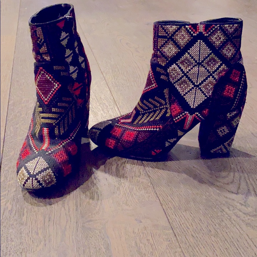 Pattern Booties